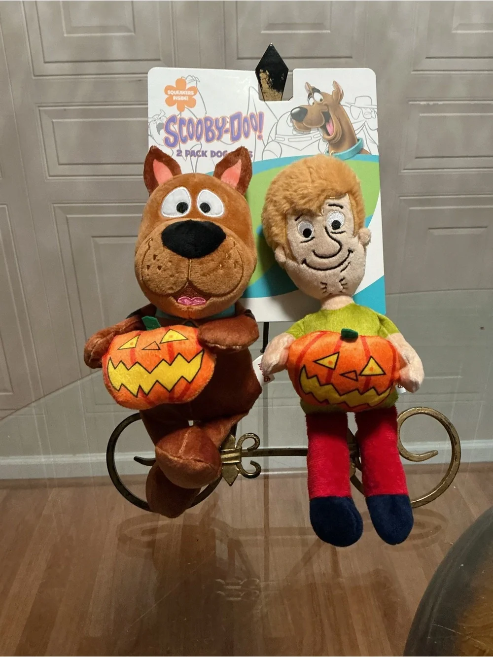 Brand New Set Of 2 Scooby Doo 10”& Shaggy 11”Halloween  With Clinker & Squeaker